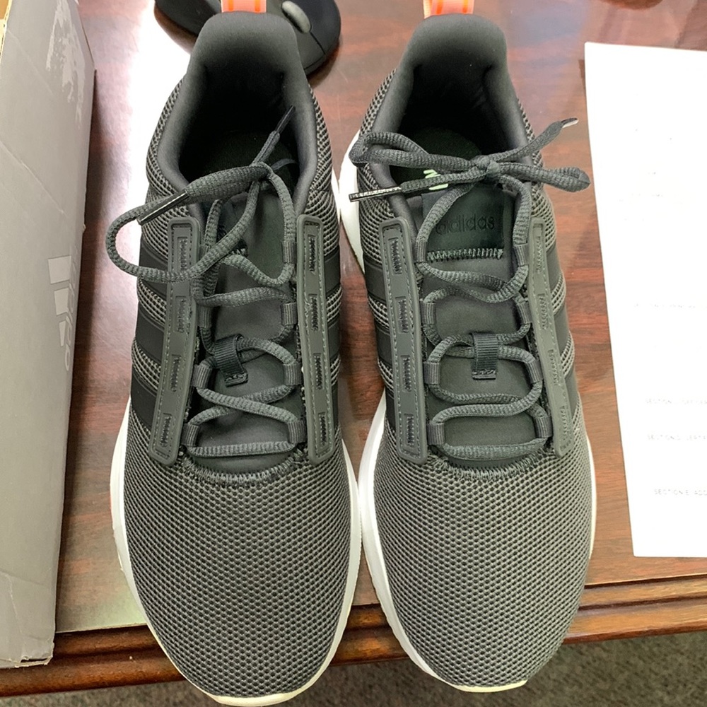 Adidas Racer TR21
